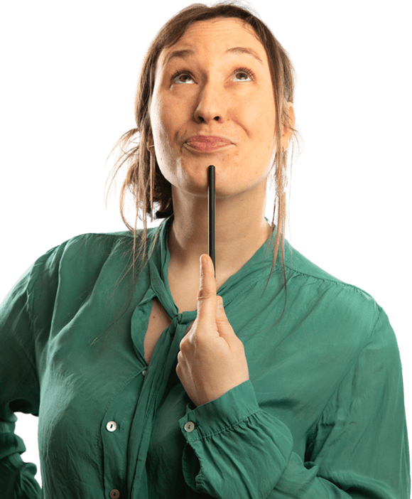 Emilie d'Arthis Web en pleine réflexion pour des solutions sur-mesure